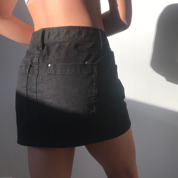 Aritzia Dresses & Skirts - Wilfred Free black jean skirt